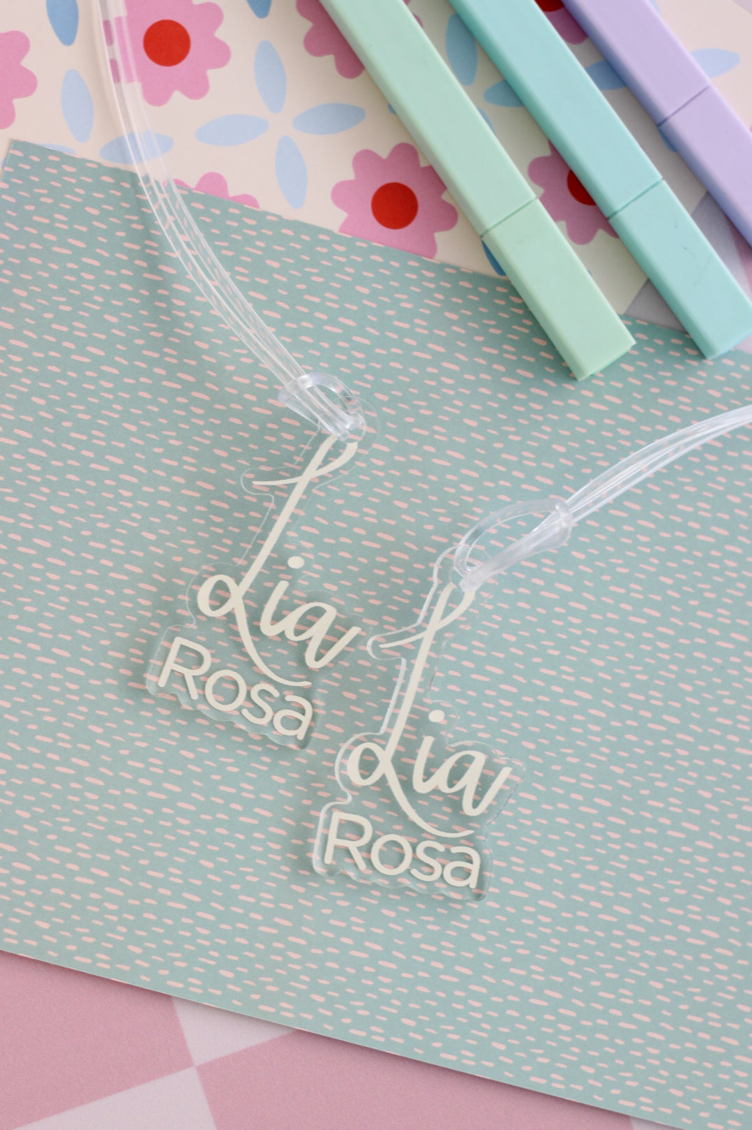 Name Tag Acrílico - Full Name (Girls)