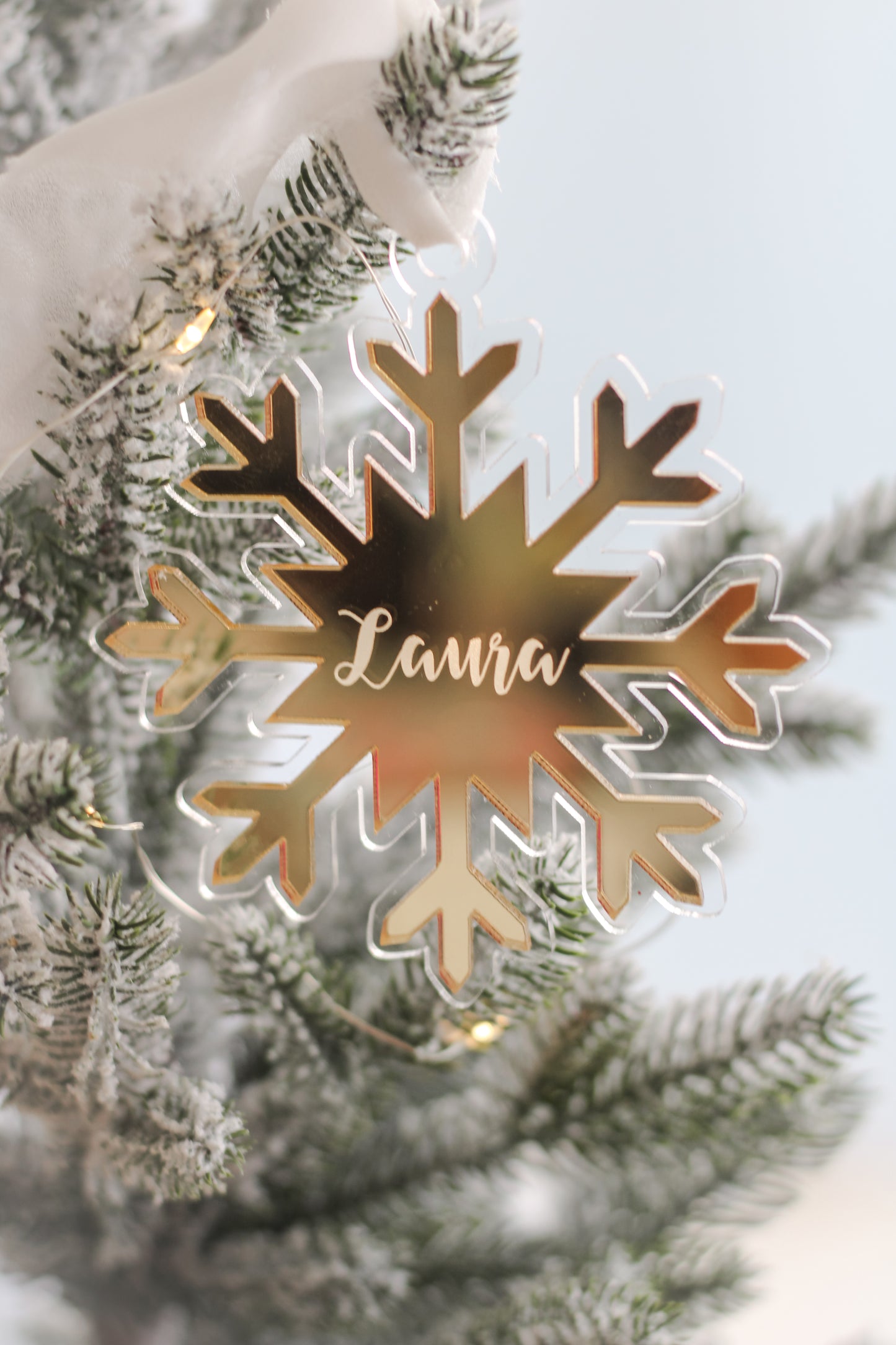 Snowy Spark - Ornamento Navideño