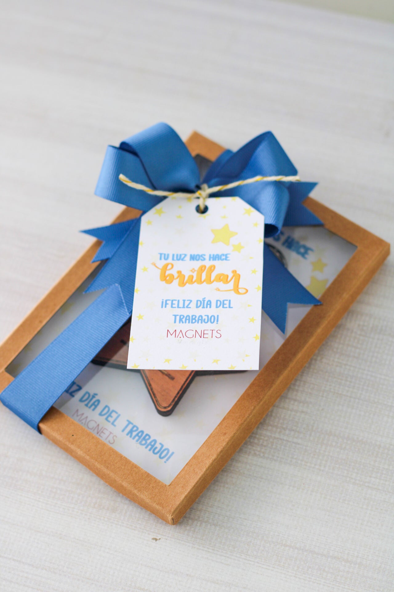 Llavero Estrella Personalizado – “Tu luz nos hace brillar” - Acrílico