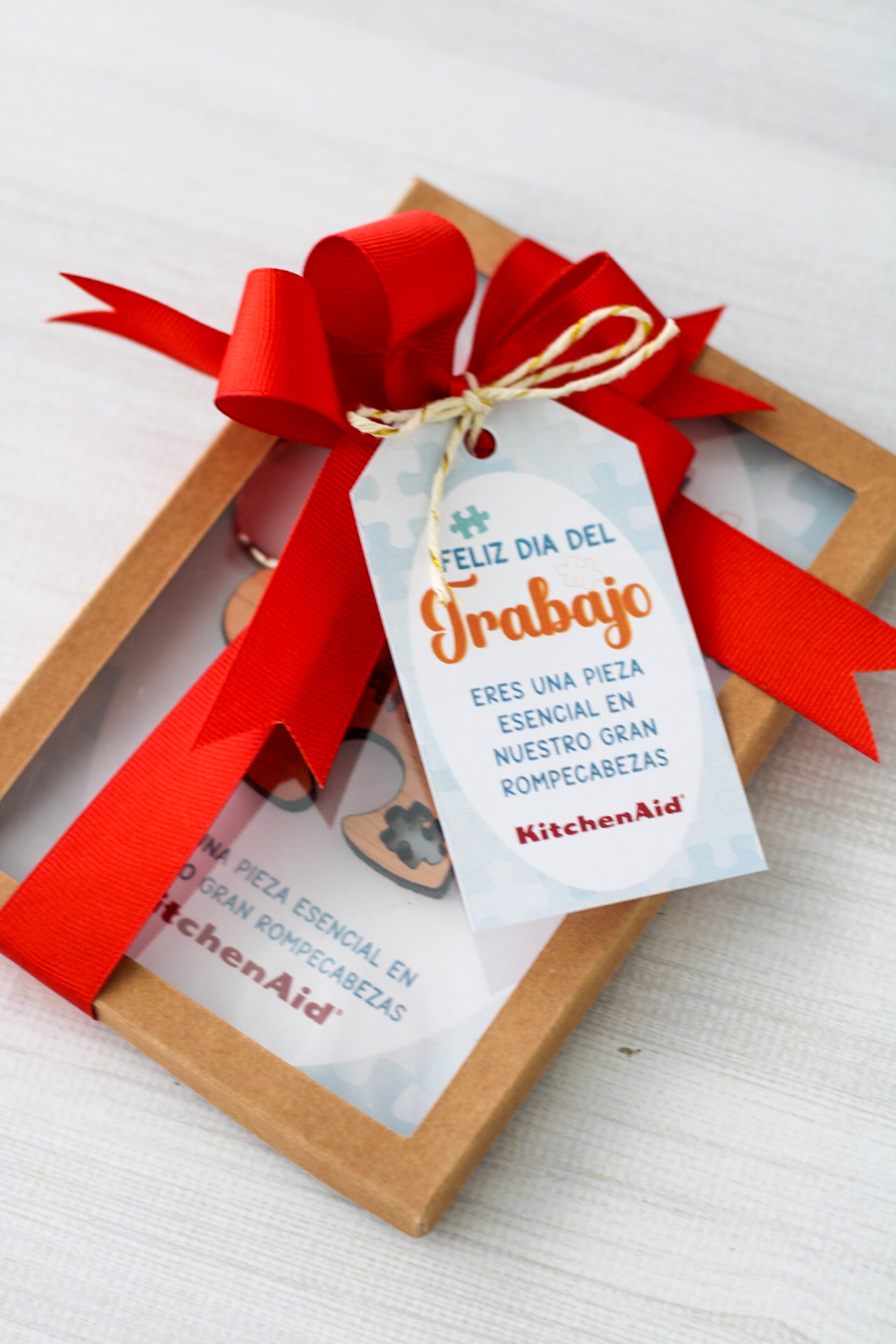 “Pieza Esencial” | Llavero Personalizado