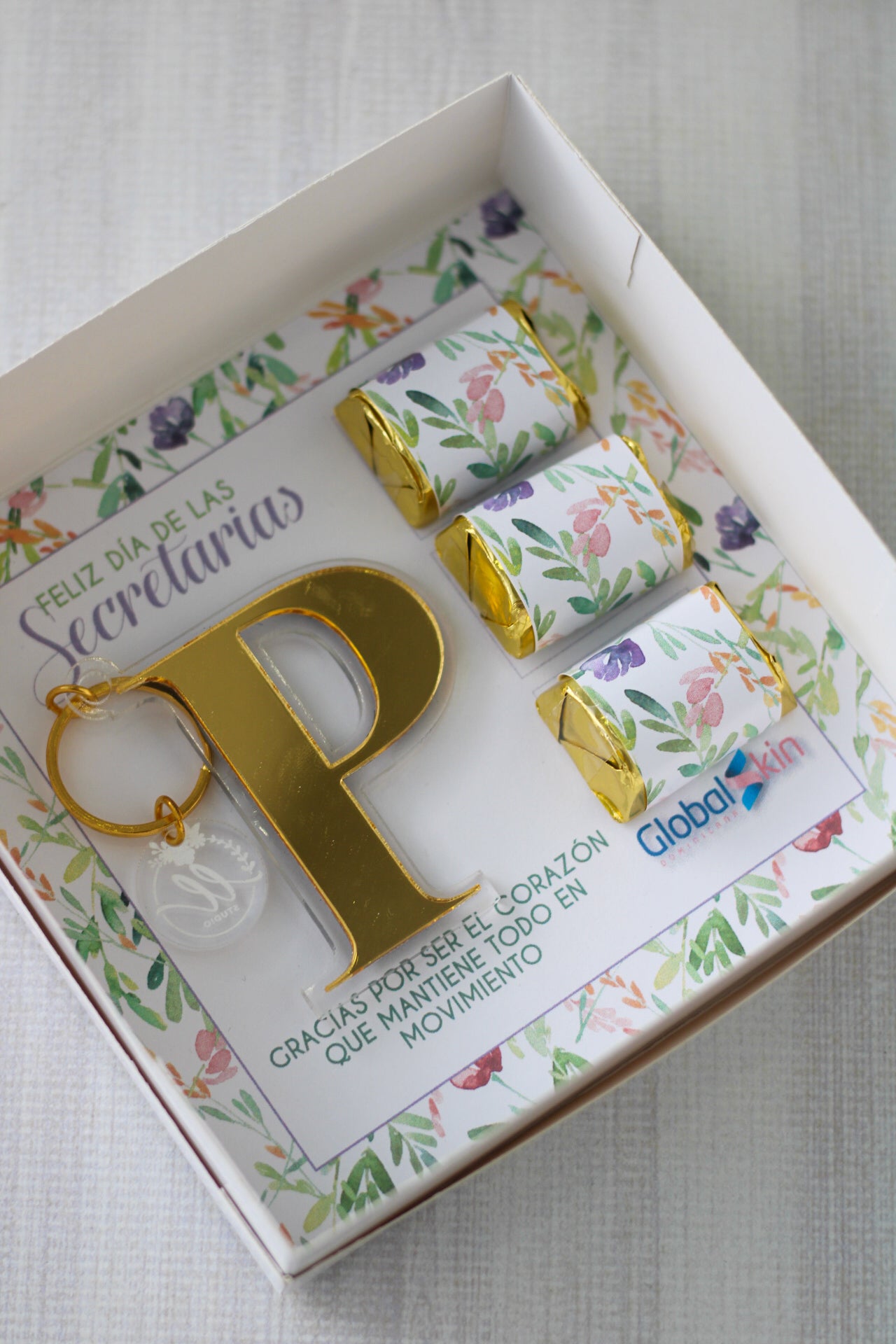 Sweet Touch Keychain Gift Set  - Olivia (Ed. Secretrias)