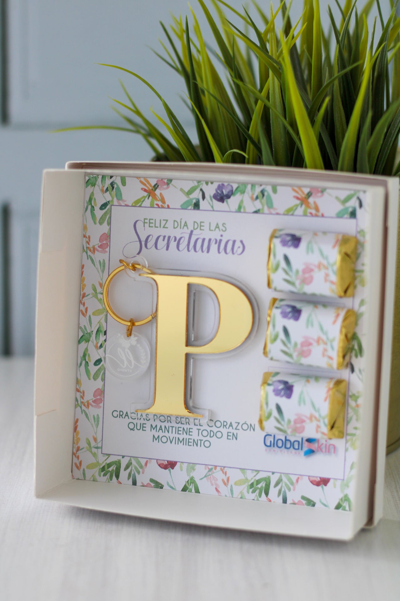 Sweet Touch Keychain Gift Set  - Olivia