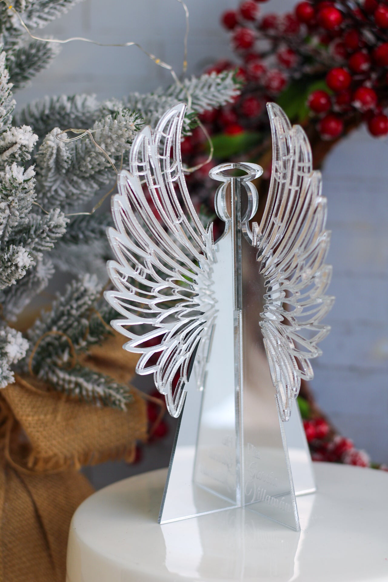 Ángel de Acrílico Personalizado – “Heavenly Light ”