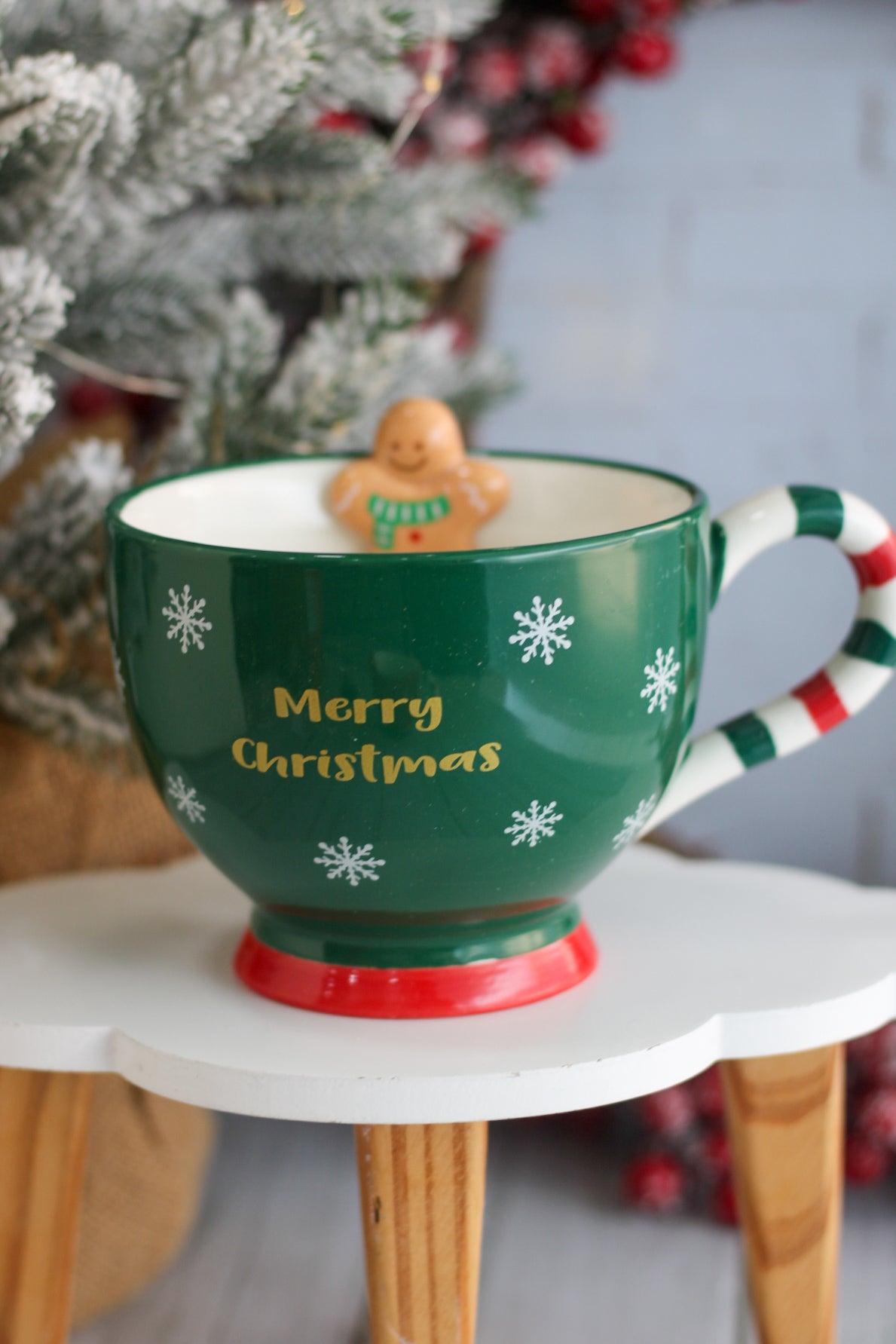 Merry Christmas Gingerbread Cookie Mug