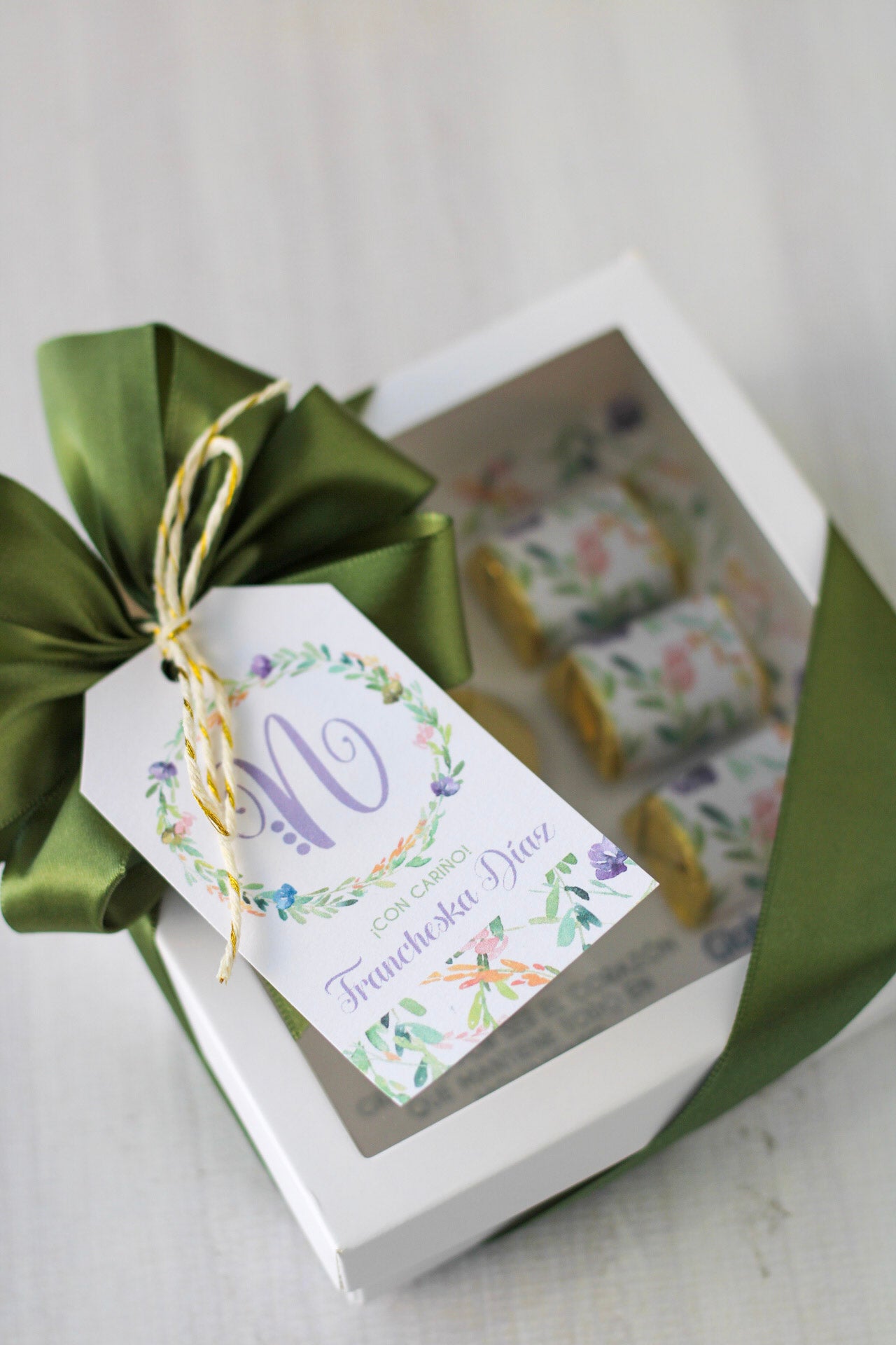 Sweet Touch Keychain Gift Set  - Olivia (Ed. Secretrias)