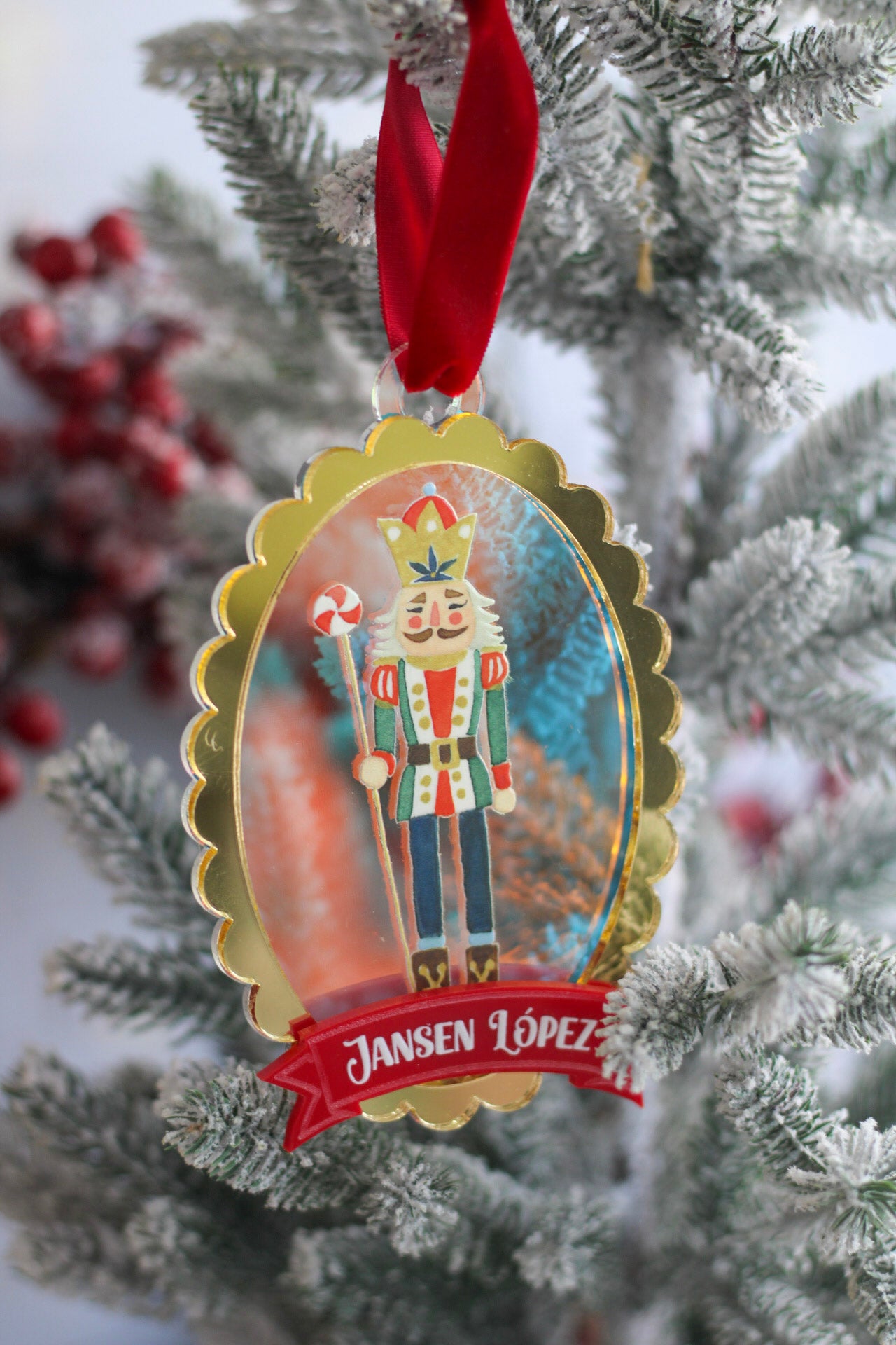 Ornamento Navideño "Nutcracker Dreams"