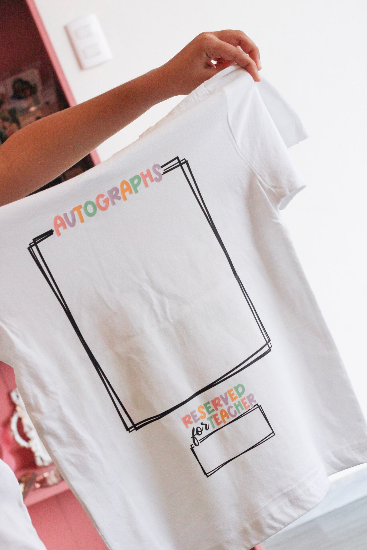 T-Shirt - Last Day of School Autographs