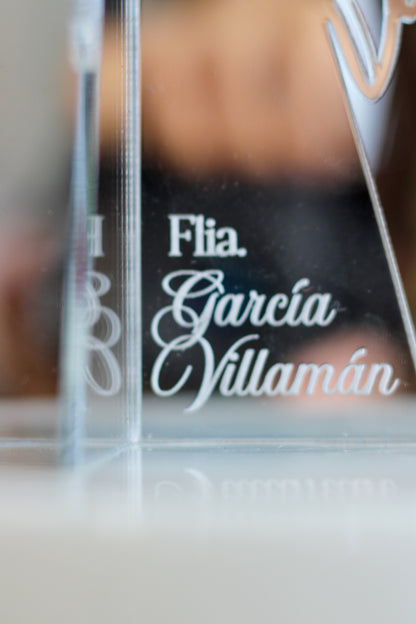 Ángel de Acrílico Personalizado – “Heavenly Light ”