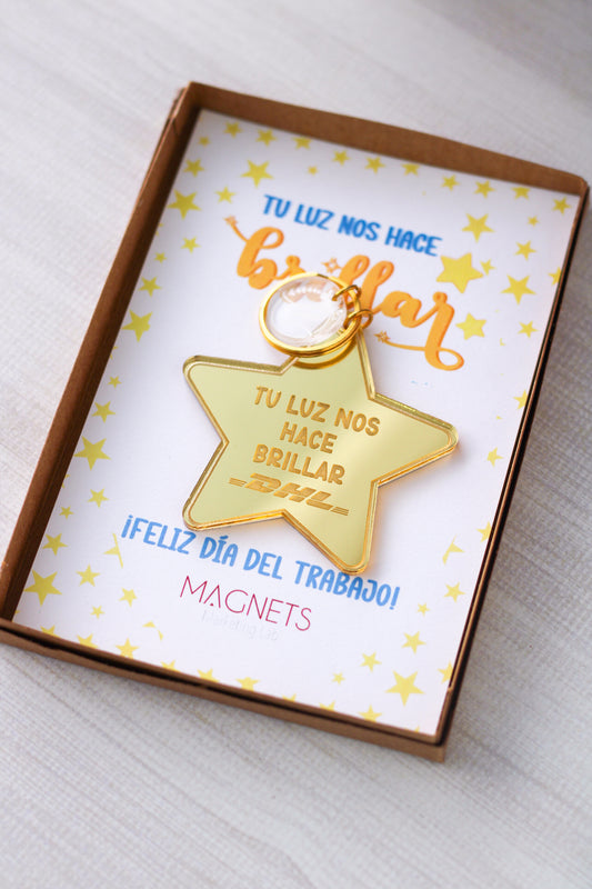 Llavero Estrella Personalizado – “Tu luz nos hace brillar” - Acrílico