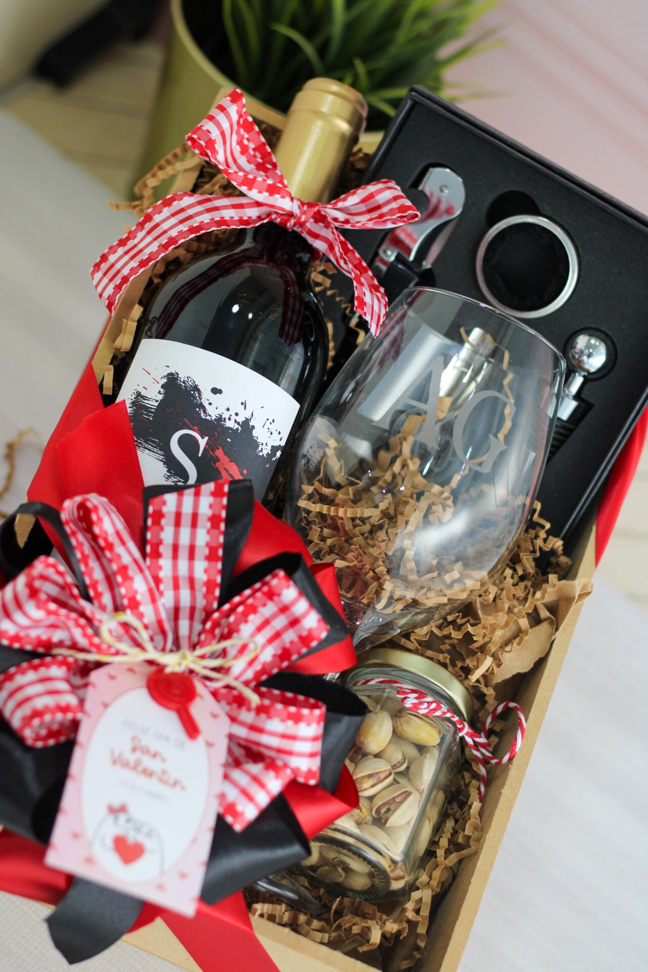 Uncorked Moments - Valentine’s Edition