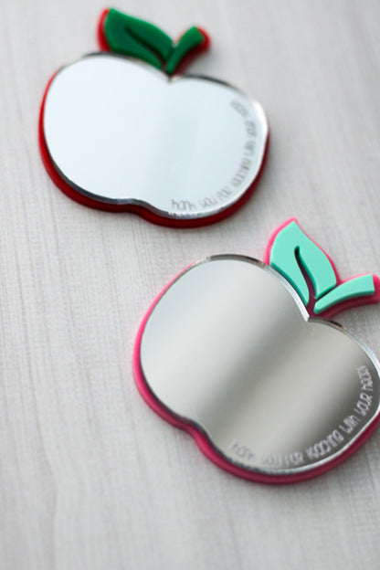 Mirror Mirror Gift  | Apple Edition