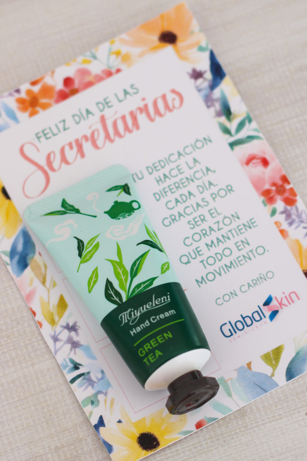 Pretty Hands Gift Set – Edición Especial Día de las Secretarias