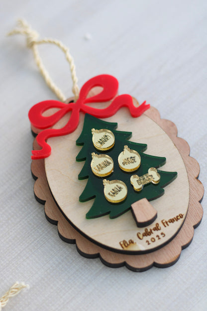 Ornamento Familiar - Under the Tree