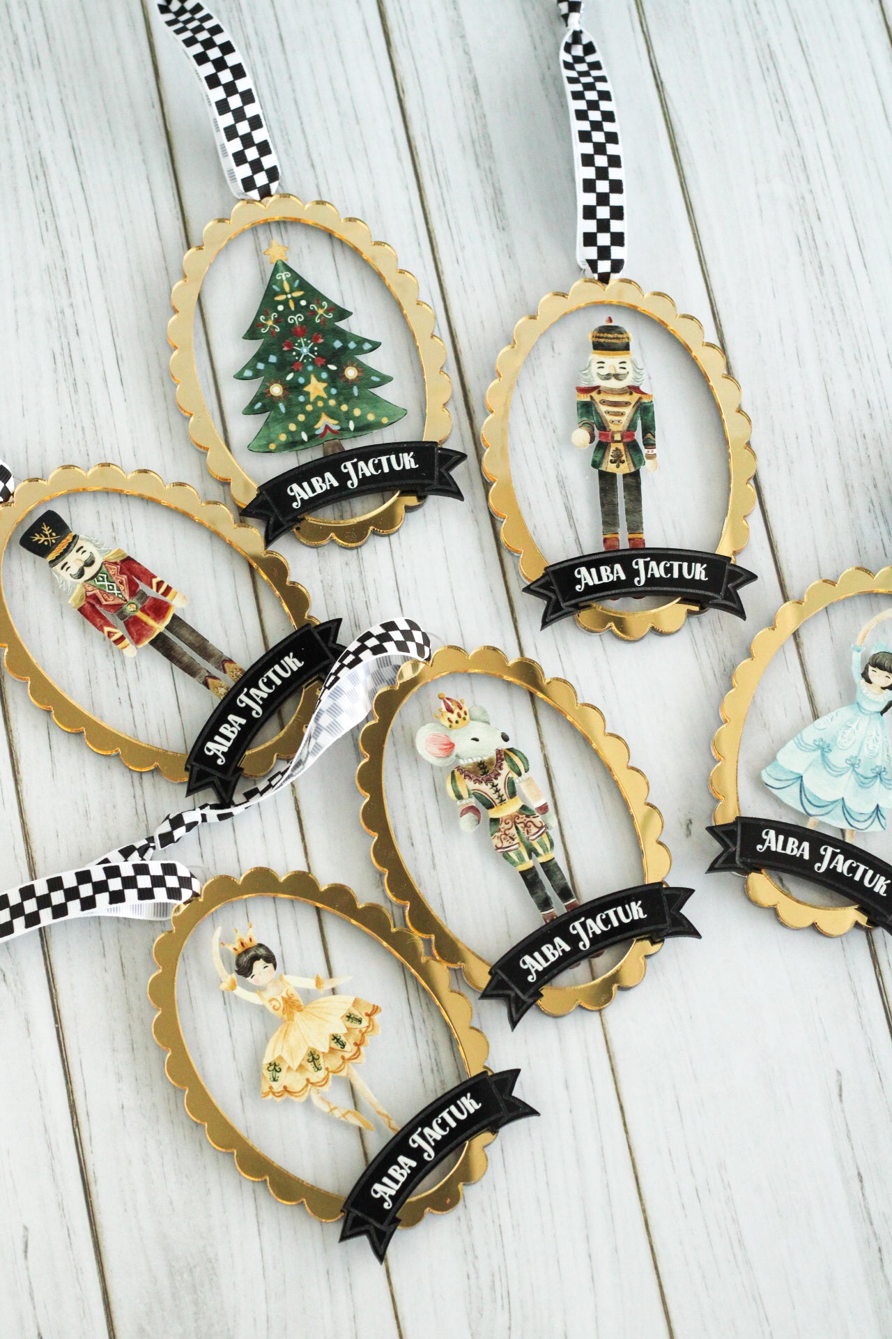 Ornamento Navideño "Nutcracker Dreams" - Black Elegance