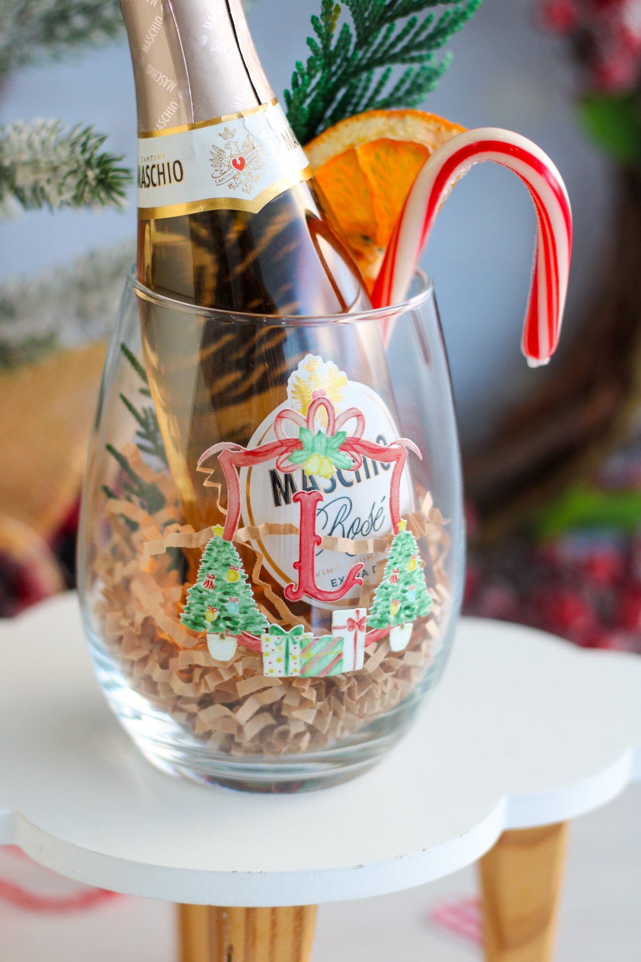 Bubbles & Cheers Gift Set – Around the Christmas Tree