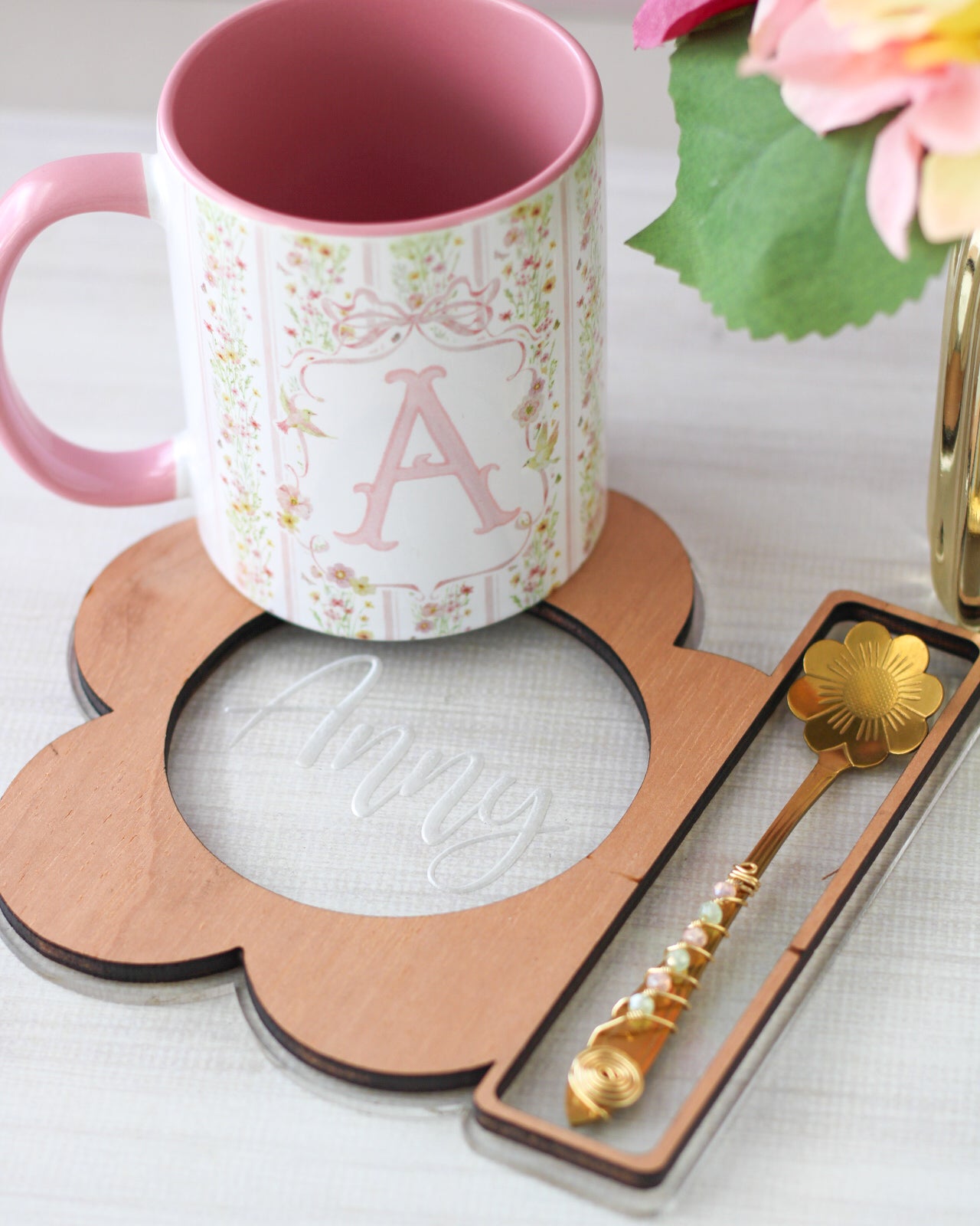 Bandejita Flor de Latte | Madera + Acrílico
