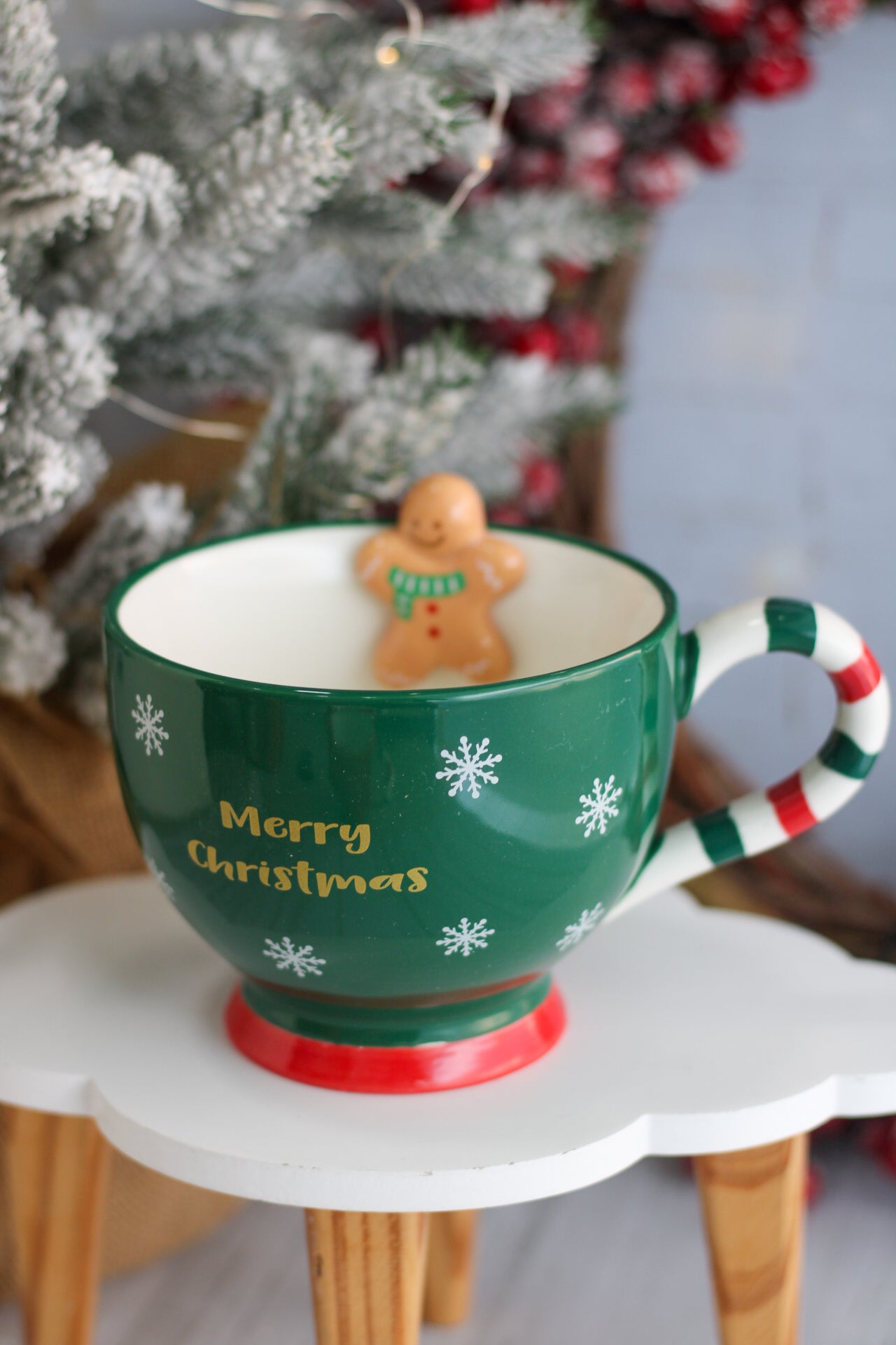 Merry Christmas Gingerbread Cookie Mug