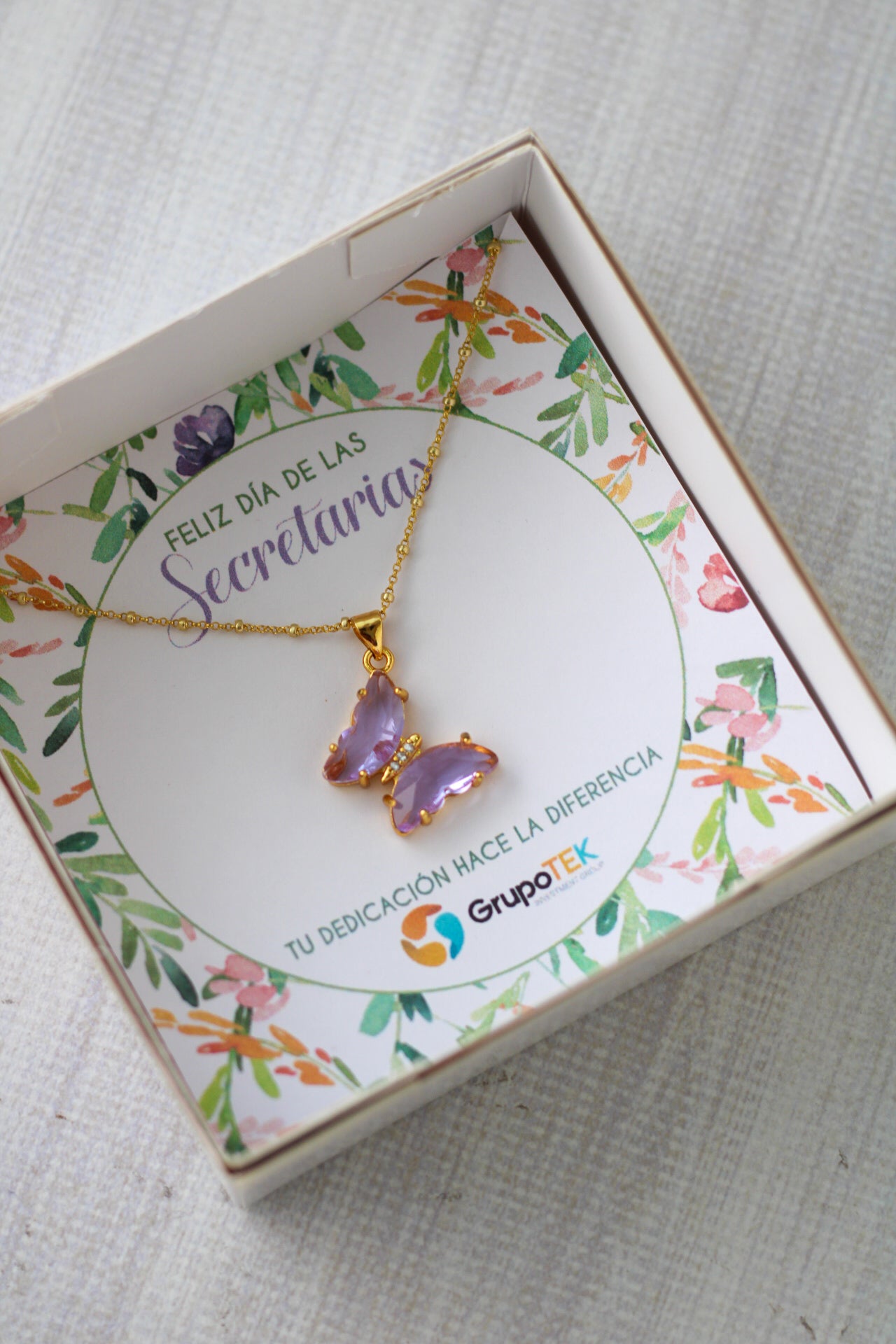 Cadenita de Mariposa - Edición Secretarias | Olivia