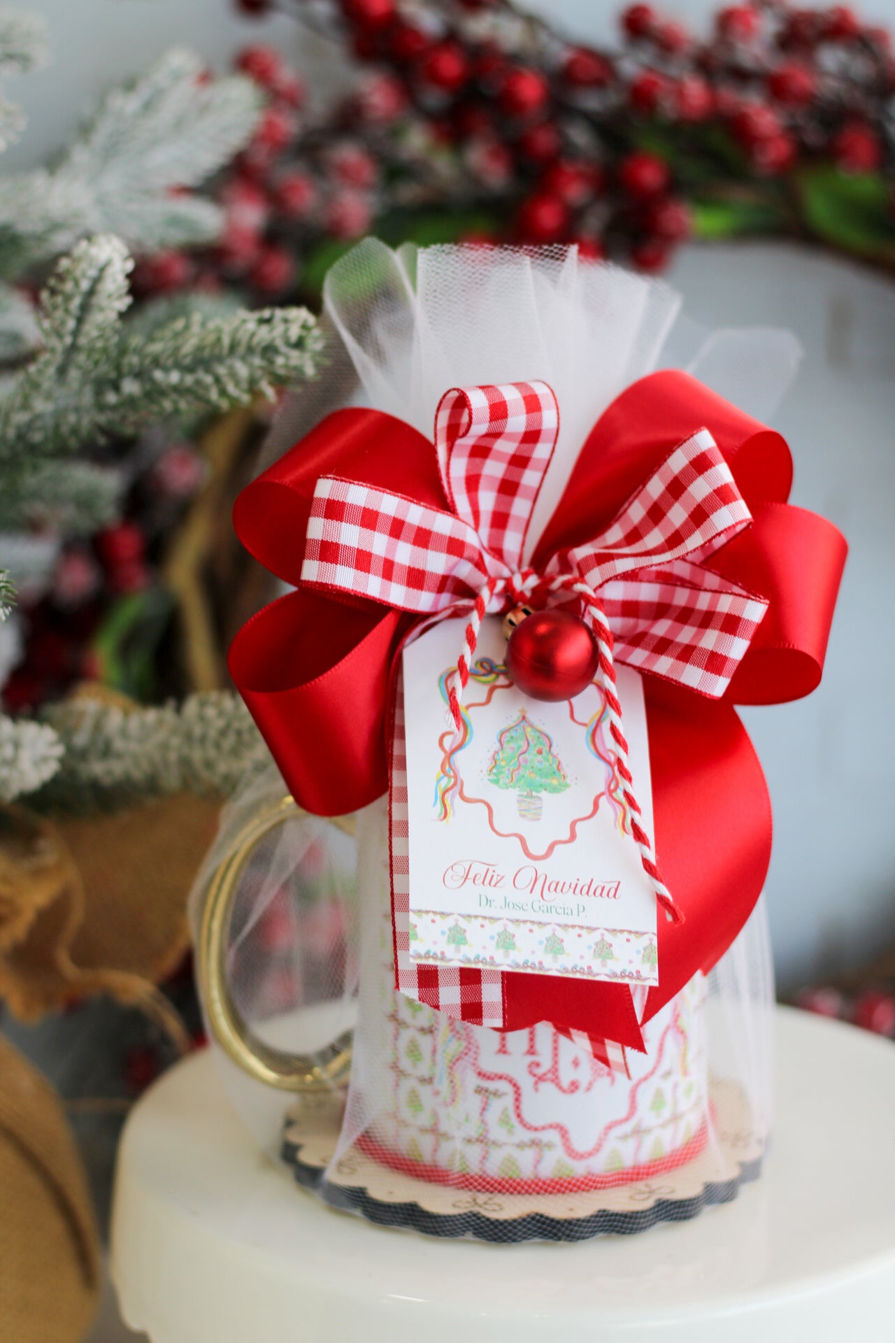 Festive Ribbons Mug - Full Gift Set