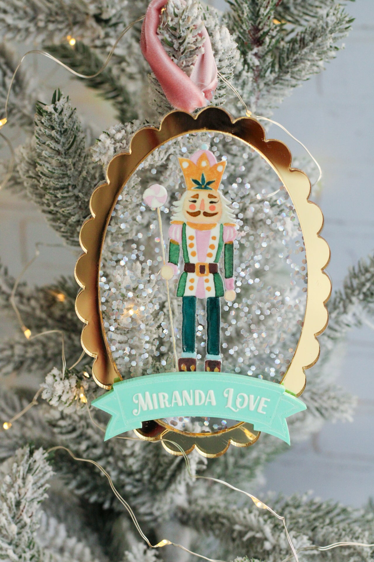 Ornamento Navideño "Nutcracker Dreams" - Sweet Pastel