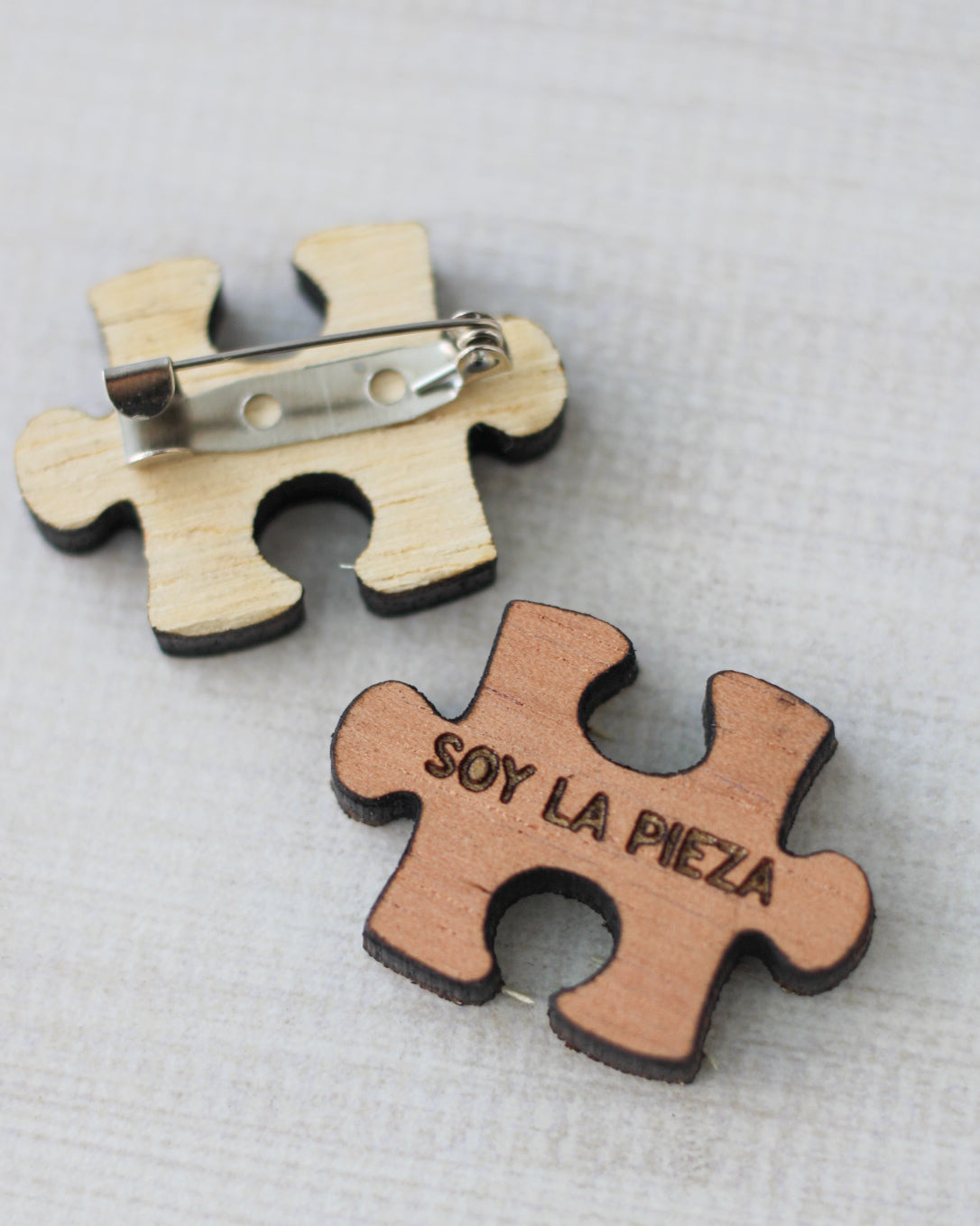 “Pieza Esencial” | Pin