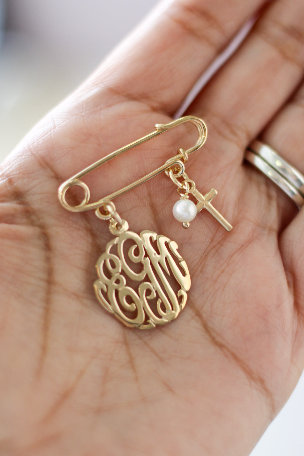 Baby Pin Tope de Chambra + 2 Charms - LL Studio