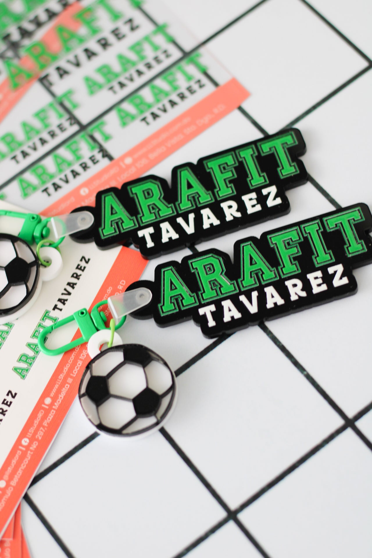BACK TO SCHOOL Deluxe Set Green Field - tag escolar negro y verde personalizado con charm de balon - LL Studio