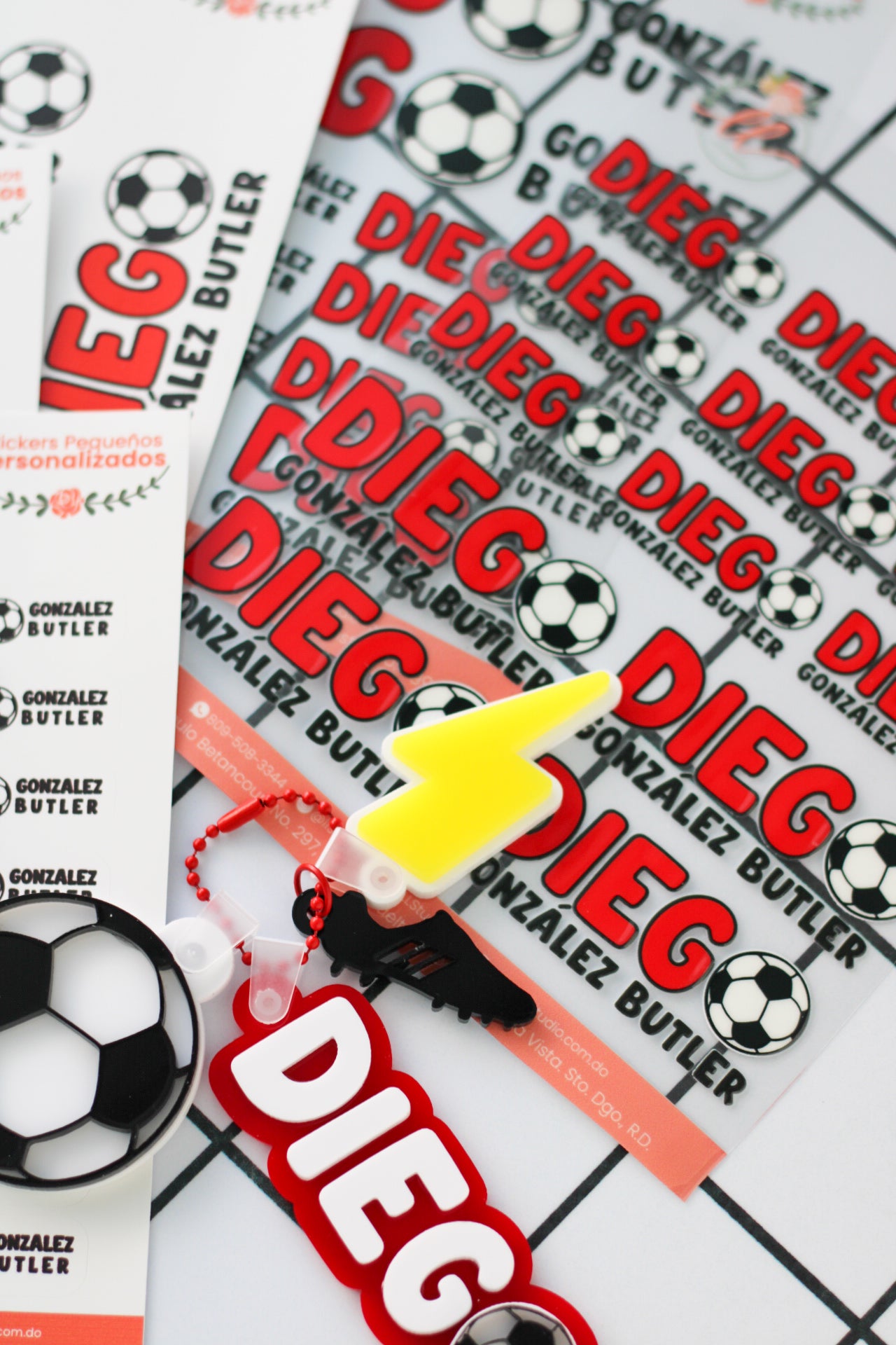 BACK TO SCHOOL Deluxe Set Full Kit - tag escolar rojo personalizado con charms de futbol - LL Studio