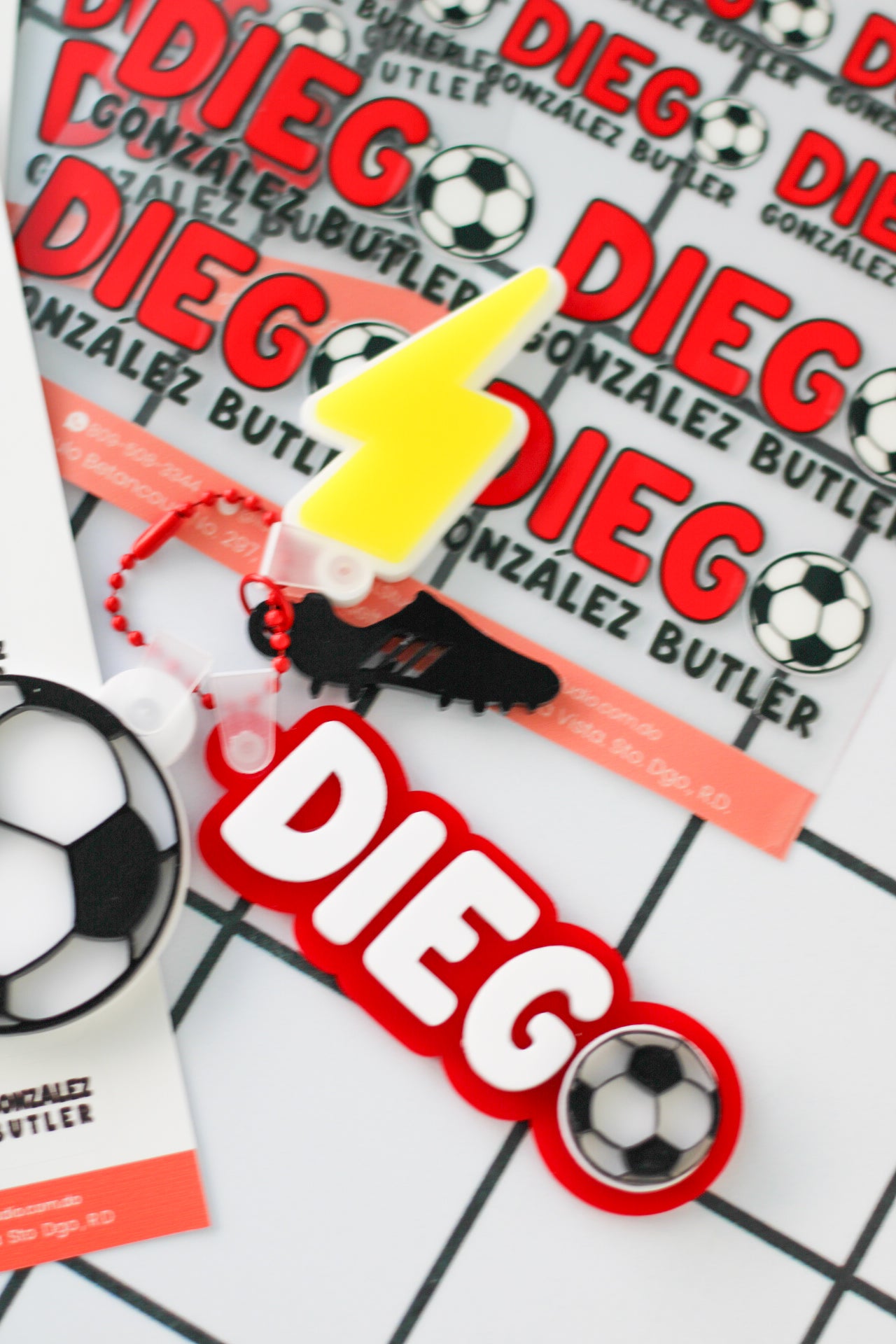 BACK TO SCHOOL Deluxe Set Full Kit - tag escolar rojo personalizado con charms de futbol - LL Studio