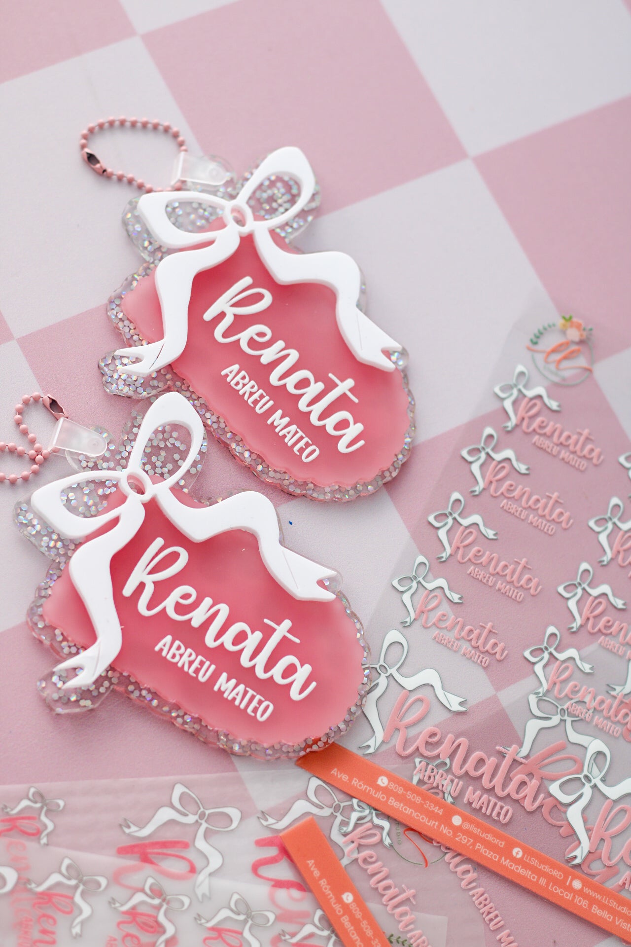 BACK TO SCHOOL Deluxe Set Coral Ribbon - tag escolar personalizado rosa coral con lazo blanco y glitter - LL Studio
