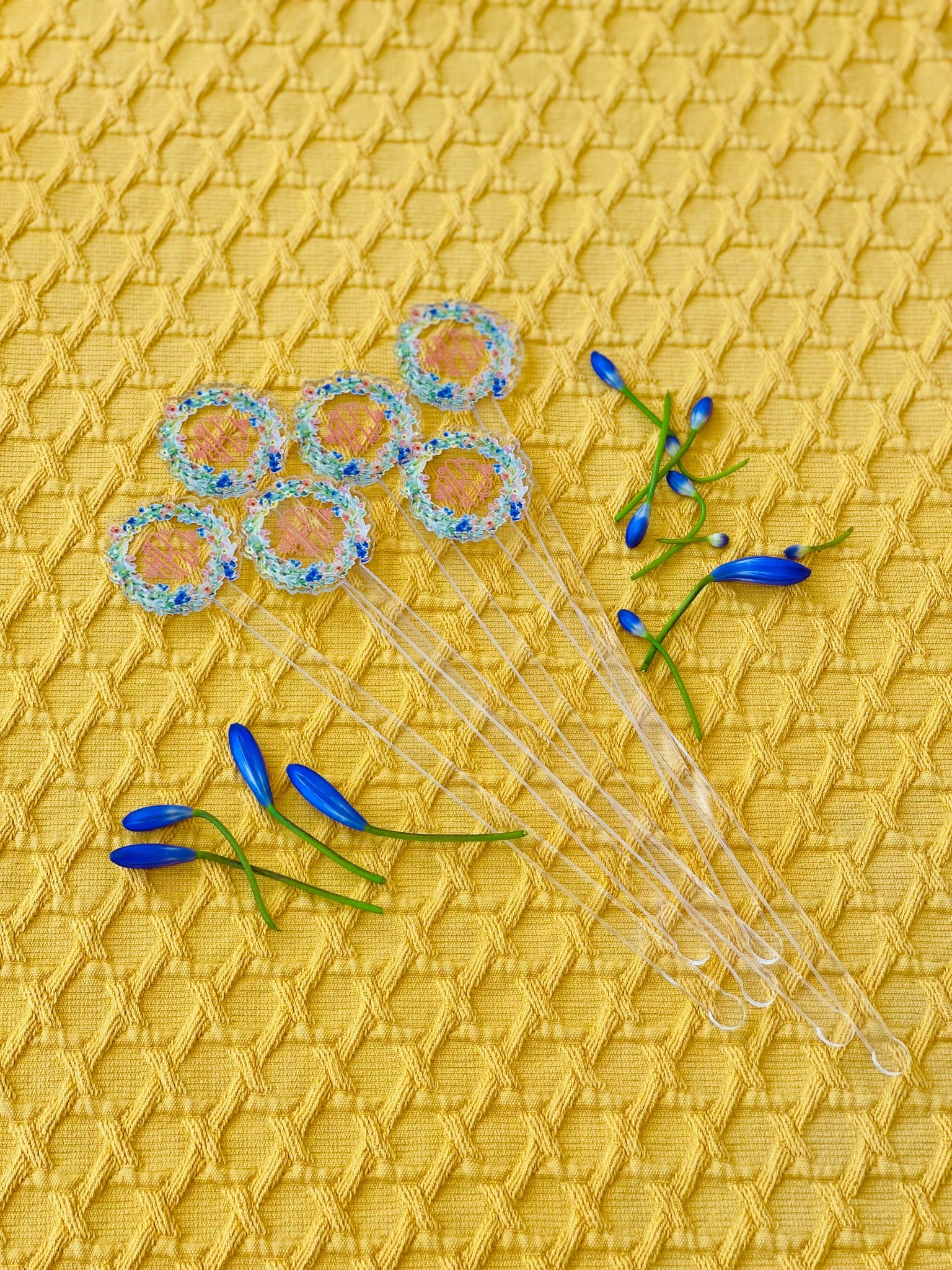 Removedores | TABLE BLOOMS | Tables by MB x LL Studio